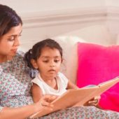 子どもと一緒に読書する両親は怒鳴ることが少ない 読書が子育てスタイルに影響 新研究結果