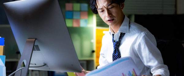 残業では、40代男性の3人に1人は「ダラダラ働いている」？～残業に関するアンケート調査～